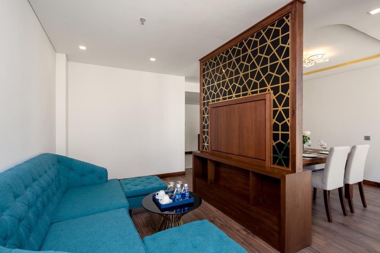 דה נאנג Cn Palace Boutique Hotel & Spa מראה חיצוני תמונה