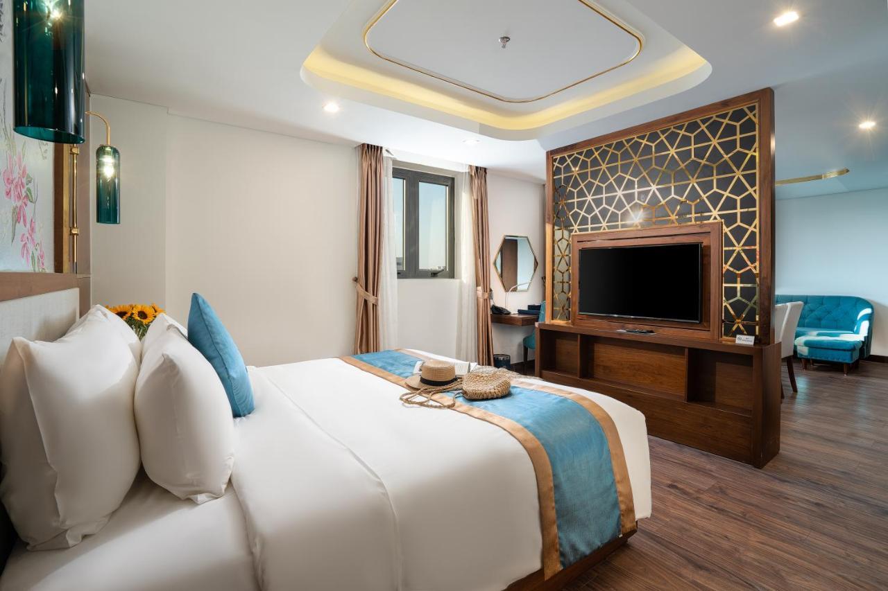 דה נאנג Cn Palace Boutique Hotel & Spa מראה חיצוני תמונה